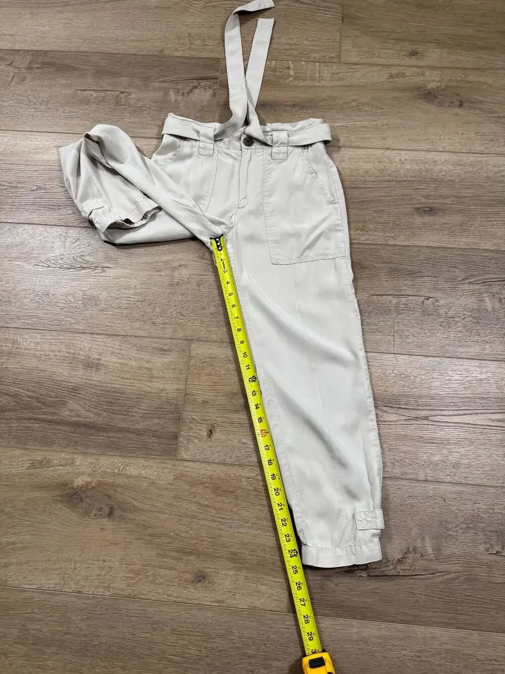 Banana Republic High Rise Paperbag Utility Pants Cream Lyocell Cropped Size 2